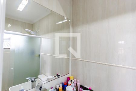 Casa à venda com 172m², 3 quartos e 2 vagas Casa à venda com 172m², 3 quartos e 2 vagasBanheiro da Suíte