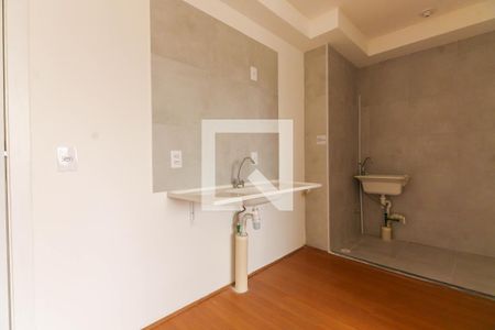 Apartamento para alugar com 40m², 2 quartos e sem vaga Apartamento para alugar com 40m², 2 quartos e sem vagaCozinha e Área de Serviço