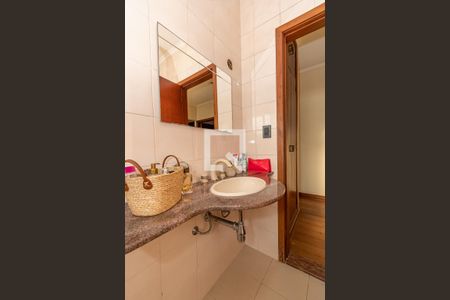 Casa para alugar com 293m², 4 quartos e 3 vagas Casa para alugar com 293m², 4 quartos e 3 vagasBanheiro