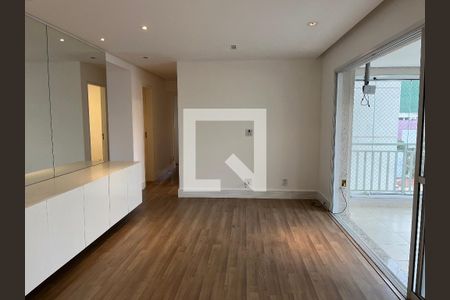 Sala de apartamento para alugar com 3 quartos, 101m² em Vila Romana, São Paulo
