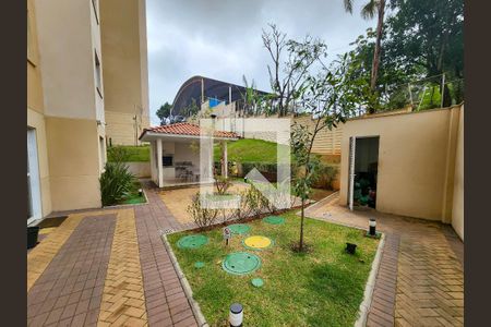 Apartamento à venda com 40m², 2 quartos e sem vagaÁrea comum