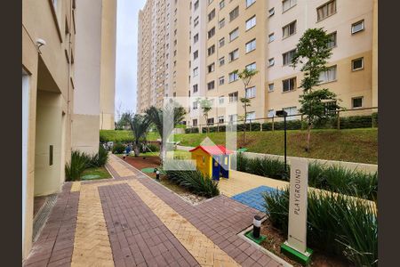 Apartamento à venda com 40m², 2 quartos e sem vagaÁrea comum - Playground