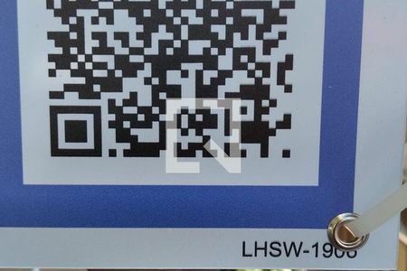 Casa à venda com 144m², 4 quartos e 1 vaga Casa à venda com 144m², 4 quartos e 1 vagaFachada Placa