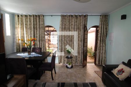 Sala de casa à venda com 4 quartos, 144m² em Lauzane Paulista, São Paulo