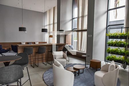 Studio à venda com 27m², 1 quarto e sem vagaHall social