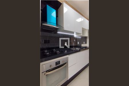 Apartamento à venda com 83m², 3 quartos e 2 vagasCozinha