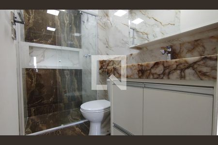 Apartamento à venda com 83m², 3 quartos e 2 vagasBanheiro da Suíte