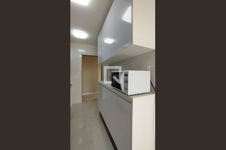 Apartamento à venda com 83m², 3 quartos e 2 vagasCozinha