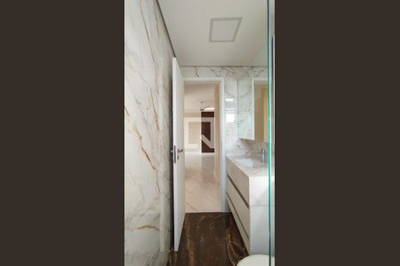 Apartamento à venda com 83m², 3 quartos e 2 vagasBanheiro