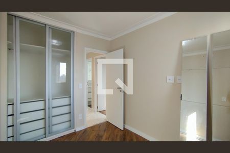 Apartamento à venda com 83m², 3 quartos e 2 vagasQuarto 3