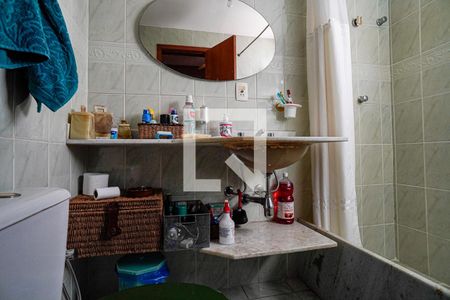 Banheiro de apartamento para alugar com 3 quartos, 130m² em Santa Rosa, Niterói