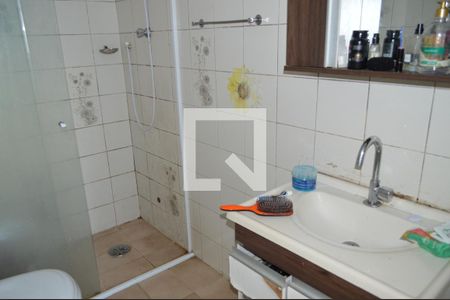 Casa à venda com 114m², 5 quartos e 1 vagaBanheiro