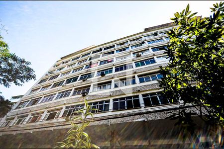 Apartamento para alugar com 52m², 1 quarto e 1 vagaFachada