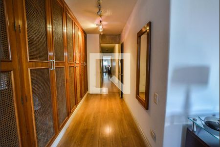 Apartamento para alugar com 294m², 5 quartos e 2 vagasQuarto Suíte