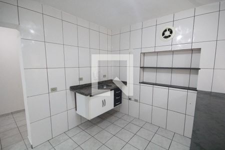 Cozinha de casa de condomínio para alugar com 2 quartos, 50m² em Ipiranga, São Paulo