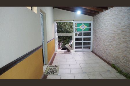 Casa à venda com 260m², 4 quartos e 1 vagav