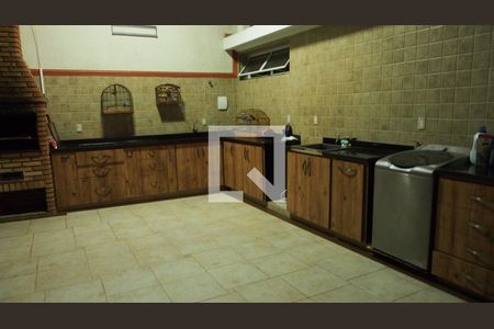 Casa à venda com 260m², 4 quartos e 1 vagaChurrasqueira