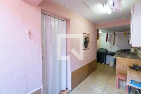 Casa à venda com 142m², 3 quartos e 3 vagas Casa à venda com 142m², 3 quartos e 3 vagasÁrea de Serviço