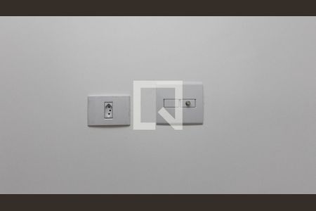 Casa à venda com 130m², 3 quartos e 4 vagas Casa à venda com 130m², 3 quartos e 4 vagasQuarto 2