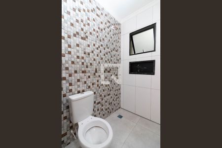 Casa à venda com 130m², 3 quartos e 4 vagas Casa à venda com 130m², 3 quartos e 4 vagasBanheiro da Suíte