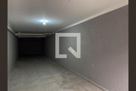 Casa à venda com 130m², 3 quartos e 4 vagas Casa à venda com 130m², 3 quartos e 4 vagasGaragem