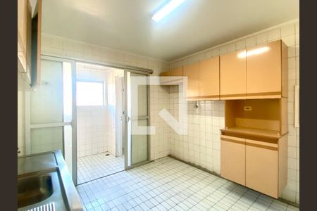 Apartamento à venda com 80m², 2 quartos e 1 vaga Apartamento à venda com 80m², 2 quartos e 1 vagaCozinha