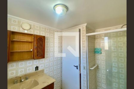 Apartamento à venda com 80m², 2 quartos e 1 vaga Apartamento à venda com 80m², 2 quartos e 1 vagaBanheiro