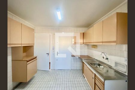 Apartamento à venda com 80m², 2 quartos e 1 vaga Apartamento à venda com 80m², 2 quartos e 1 vagaCozinha