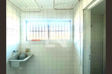 Apartamento à venda com 80m², 2 quartos e 1 vaga Apartamento à venda com 80m², 2 quartos e 1 vagaLavanderia