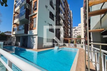 Apartamento à venda com 74m², 3 quartos e 1 vagaÁrea comum