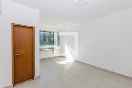 Kitnet de kitnet/studio para alugar com 1 quarto, 25m² em Barro Preto, Belo Horizonte