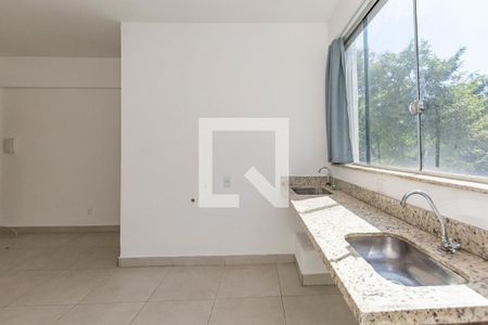 Kitnet de kitnet/studio para alugar com 1 quarto, 25m² em Barro Preto, Belo Horizonte