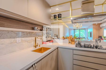 Apartamento à venda com 189m², 3 quartos e 2 vagasCozinha e Área de Serviço