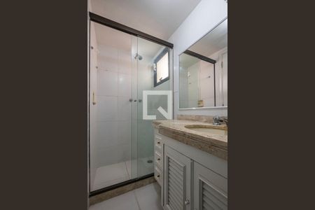 Apartamento para alugar com 60m², 2 quartos e 2 vagas Apartamento para alugar com 60m², 2 quartos e 2 vagasBanheiro