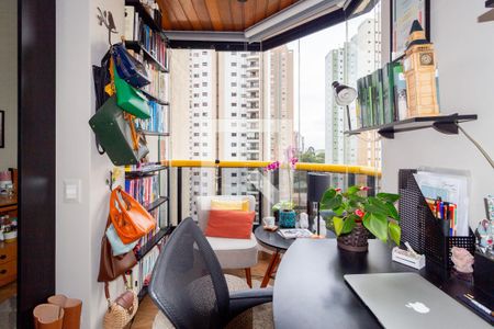 Apartamento à venda com 132m², 3 quartos e 4 vagasQuarto 2