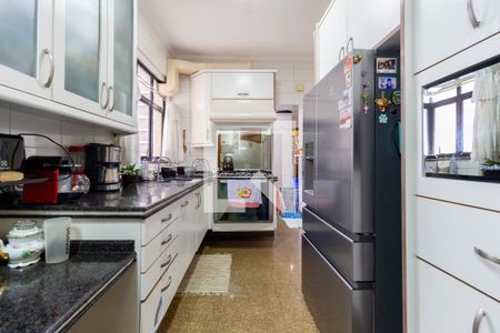 Apartamento à venda com 132m², 3 quartos e 4 vagasCozinha