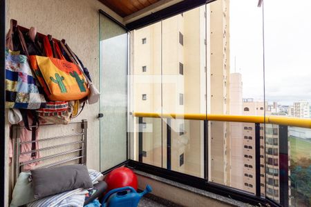 Apartamento à venda com 132m², 3 quartos e 4 vagasVaranda - Suíte