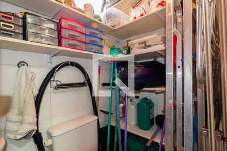 Apartamento à venda com 132m², 3 quartos e 4 vagasBanheiro - Área de Serviço