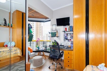 Apartamento à venda com 132m², 3 quartos e 4 vagasQuarto 2