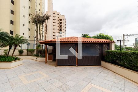 Apartamento à venda com 132m², 3 quartos e 4 vagasChurrasqueira