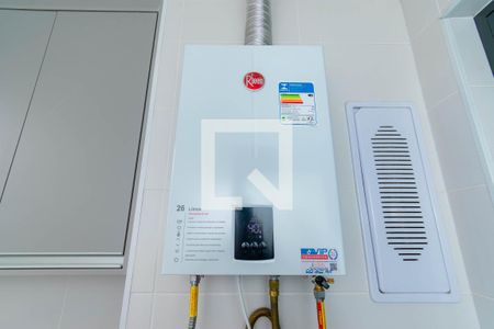 Apartamento à venda com 79m², 3 quartos e 1 vagaÁrea de Serviço