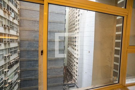 Apartamento para alugar com 32m², 1 quarto e sem vagaQuarto vista da janela