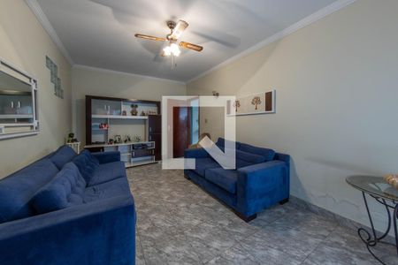 Casa à venda com 328m², 4 quartos e 4 vagasSala - Casa 2