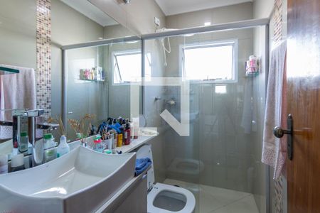 Casa à venda com 328m², 4 quartos e 4 vagasBanheiro - Casa 1