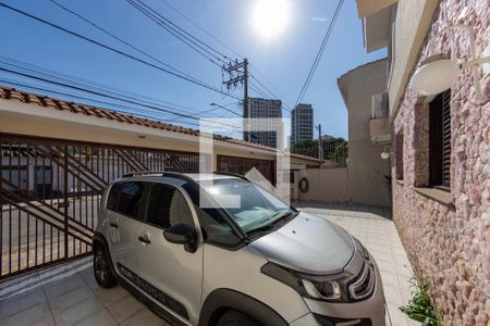 Casa à venda com 328m², 4 quartos e 4 vagasGaragem