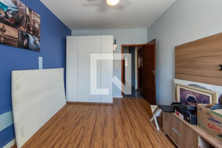 Casa à venda com 328m², 4 quartos e 4 vagasQuarto 2 - Casa 2