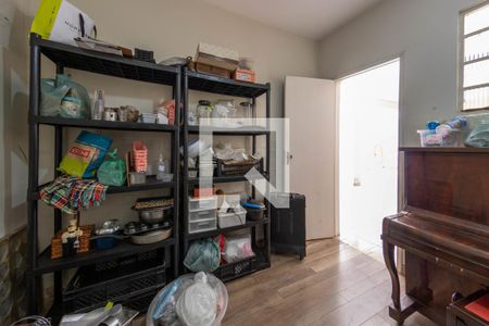 Casa à venda com 328m², 4 quartos e 4 vagasQuarto - Casa 2