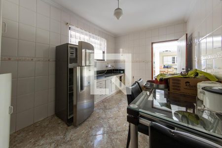 Casa à venda com 328m², 4 quartos e 4 vagasCozinha - Casa 2
