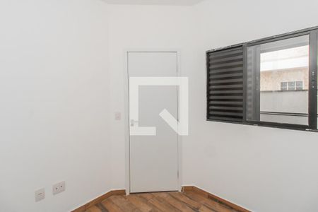 Quarto 1 de apartamento para alugar com 2 quartos, 40m² em Jardim Brasilia, São Paulo