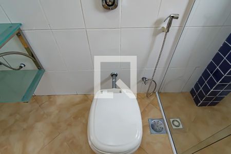 Casa à venda com 111m², 2 quartos e 3 vagas Casa à venda com 111m², 2 quartos e 3 vagasbanheiro social